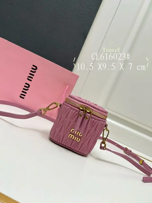 miu miu aaa qualite mini sac a main pour femme s_12105b5